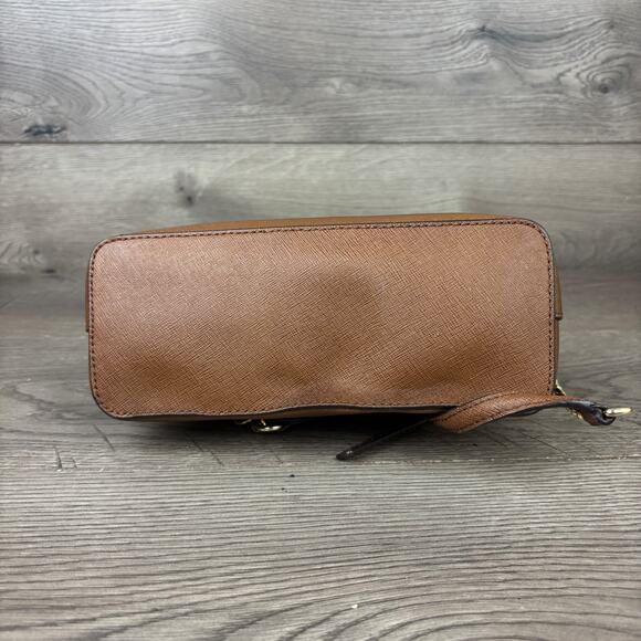 Michael Kors Brown Cindy Dome Saffiano Leather Crossbody Strap Chain Handbag - Picture 5 of 15